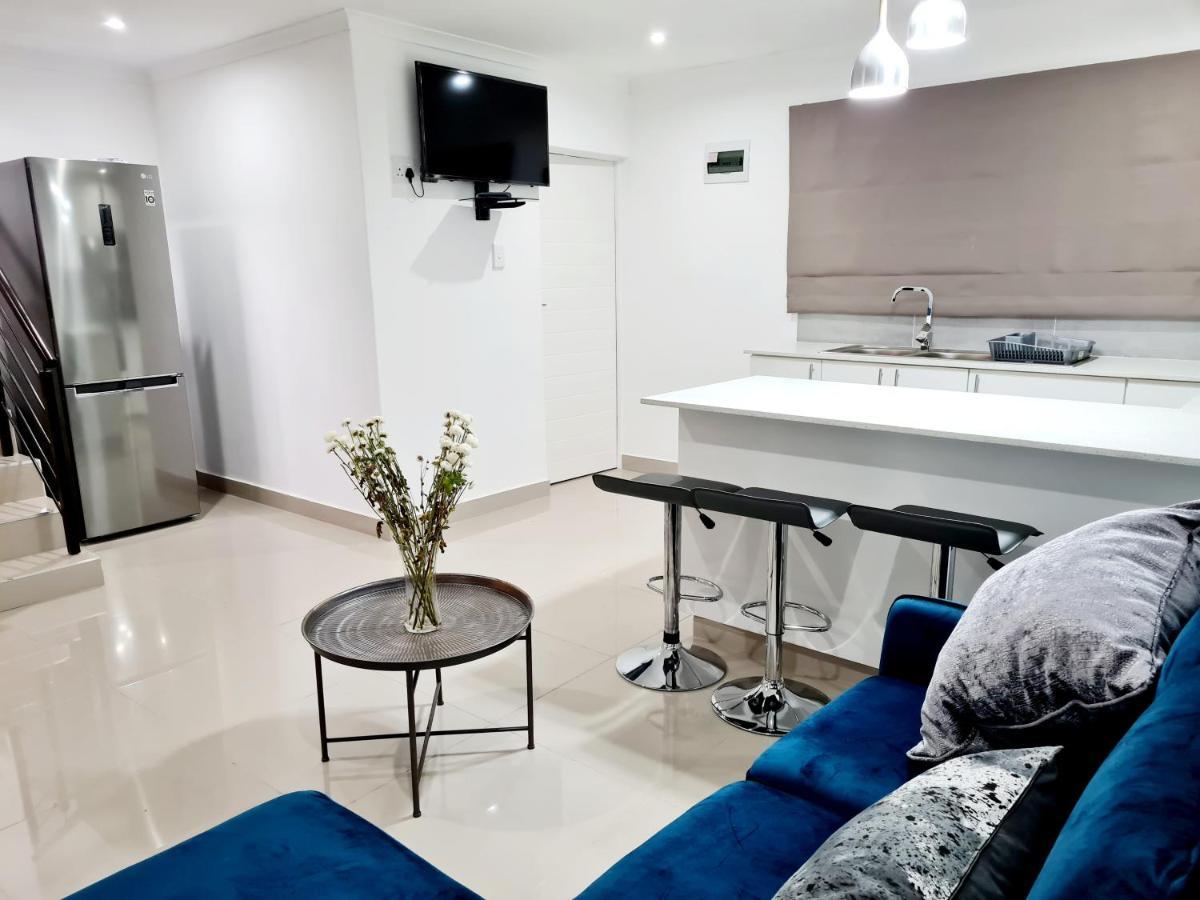Oyster Guest House Дърбан Екстериор снимка